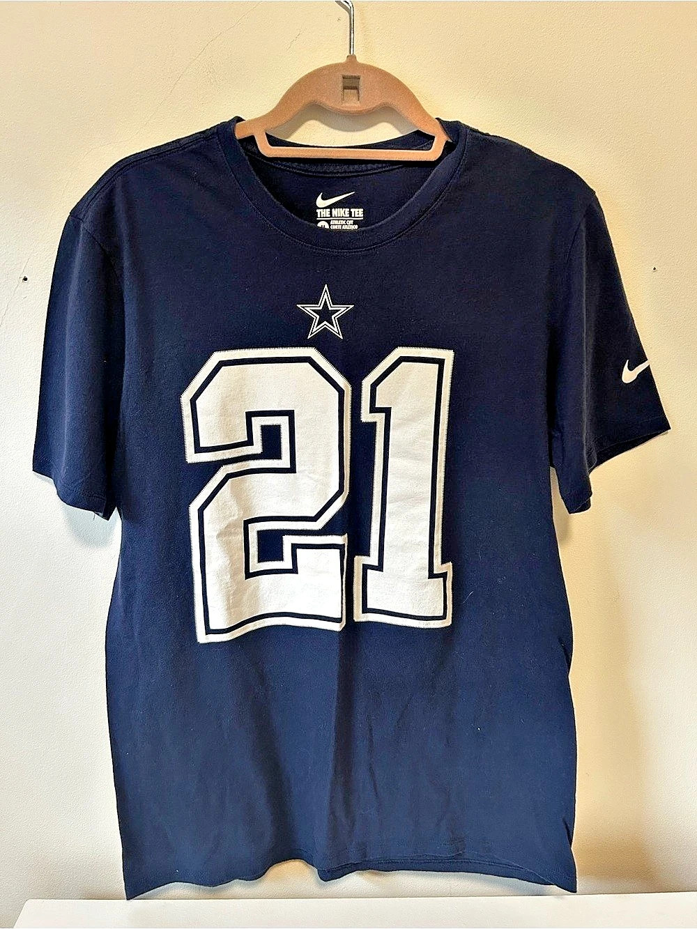 Nike Dallas Cowboys Ezekiel Elliott #21 Nike Player T-Shirt Graphic Tee Black